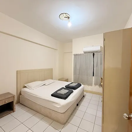 Likas Sq8 Apartment